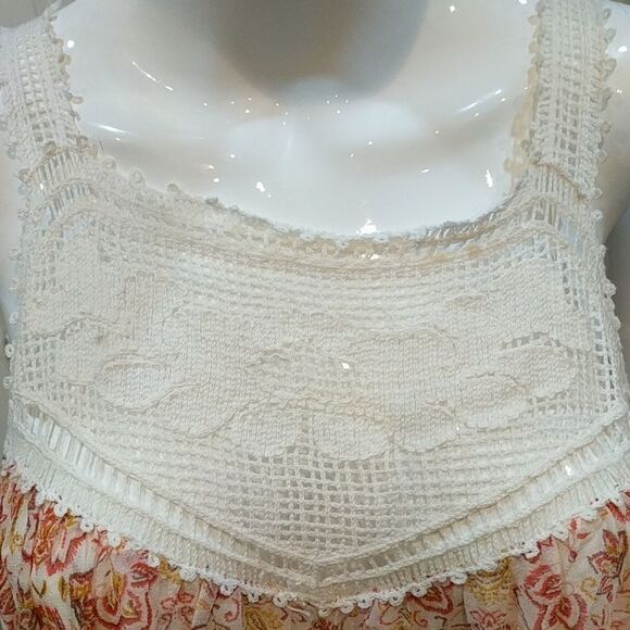 Joie Floral Print Top Large 100% Silk (A7) - Picture 6 of 6